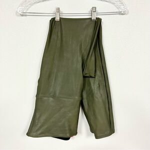SPANX 🫒 Faux Leather Leggings in Olive - Size 1X